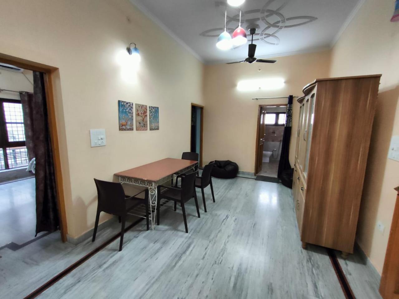 Nature View Homestay 德拉敦 客房 照片