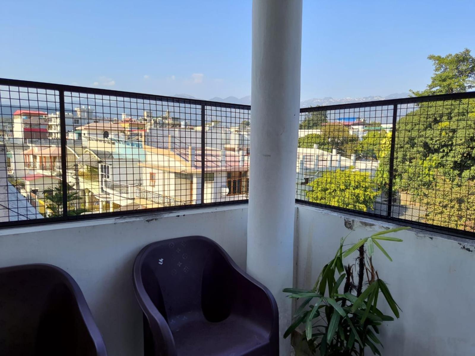 Nature View Homestay 德拉敦 客房 照片